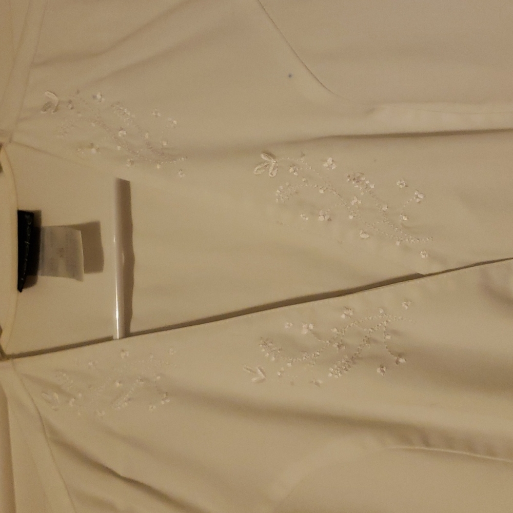 Womens Lab Jacket - Picture 2 of 3